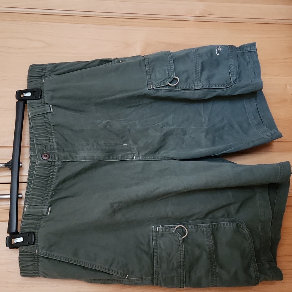 OP Sport Olive Green Cargo Shorts Mens XL